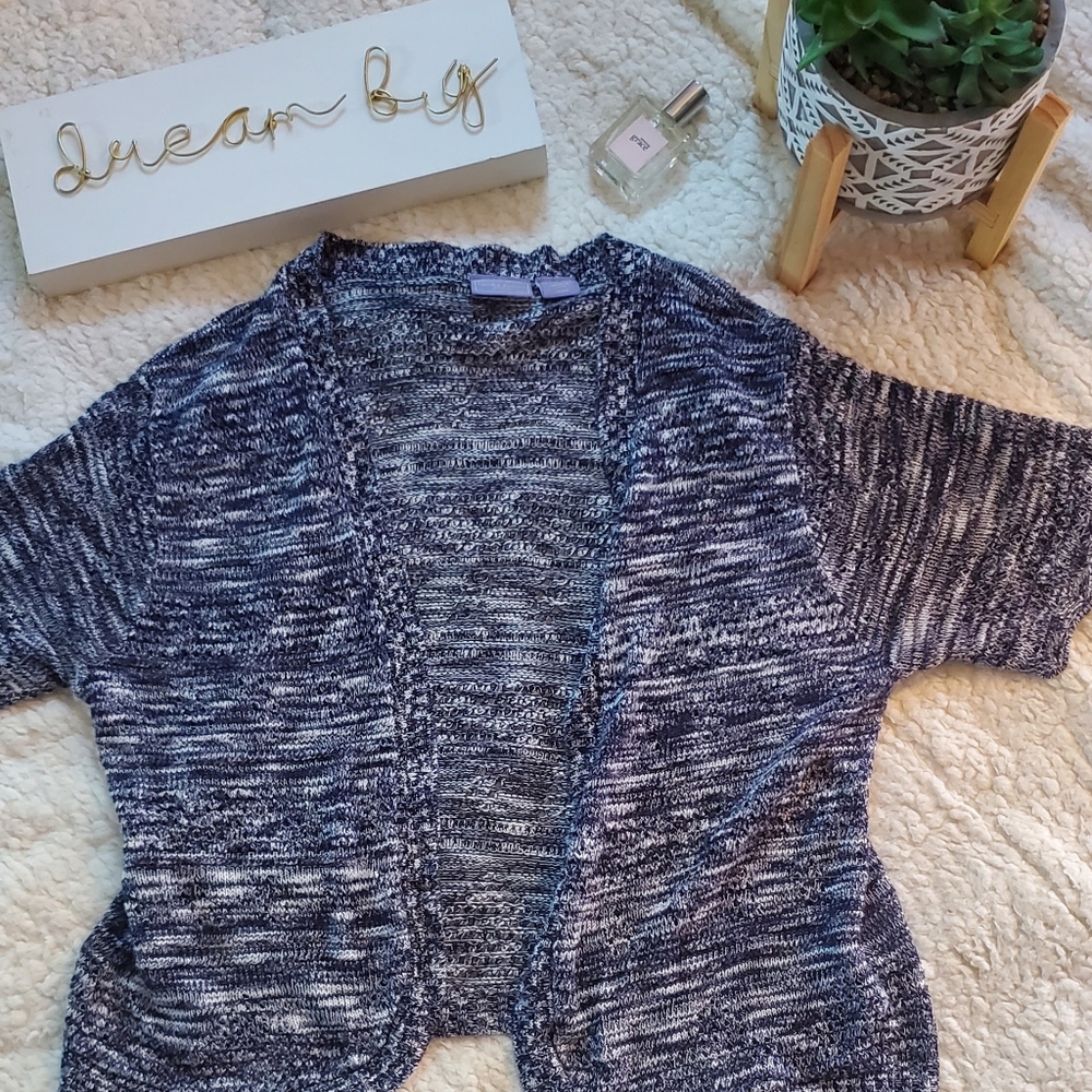 Brand Laura Scott, Color dark purple with white spots, Size XL.